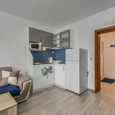 Hotel Siyanie Kiten *
