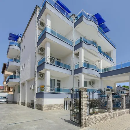 Siyanie Kiten Hotel