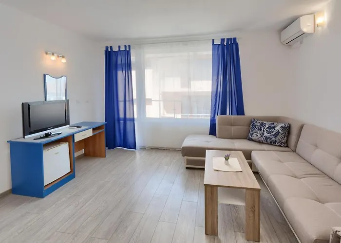 Hotel Siyanie Kiten (Burgas)