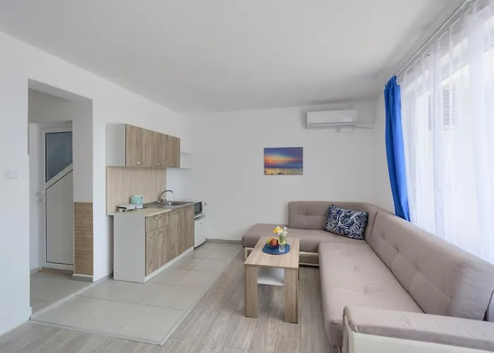 Hotel Siyanie Kiten (Burgas)