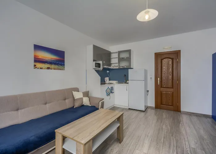 Siyanie Kiten (Burgas)